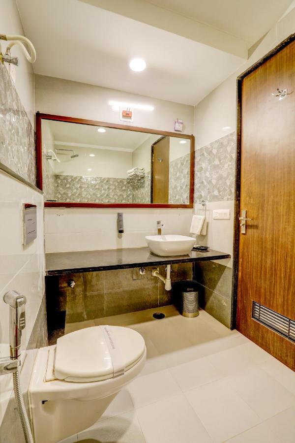 Hotel Shree Nanda Udaipur Extérieur photo