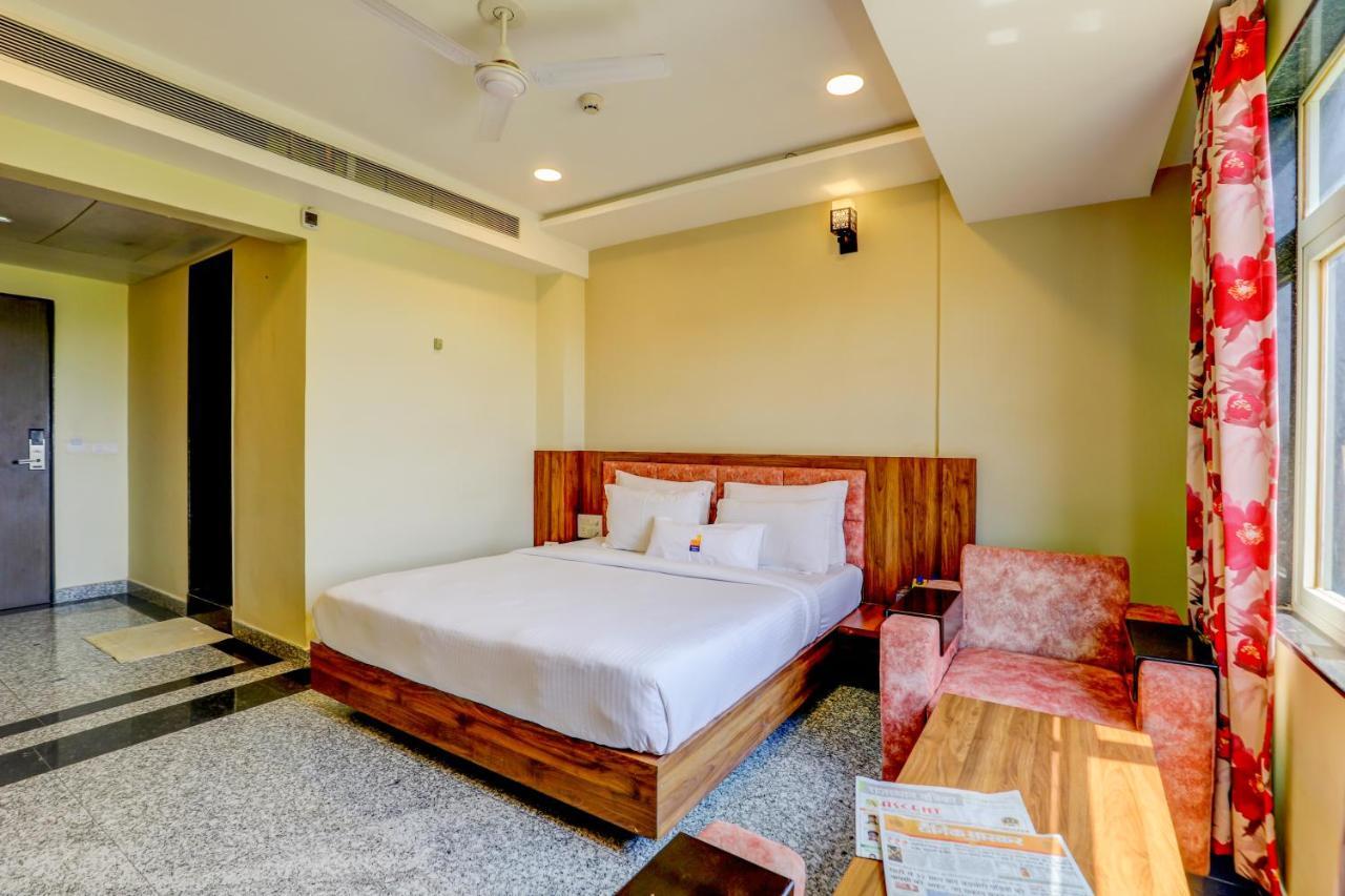 Hotel Shree Nanda Udaipur Extérieur photo
