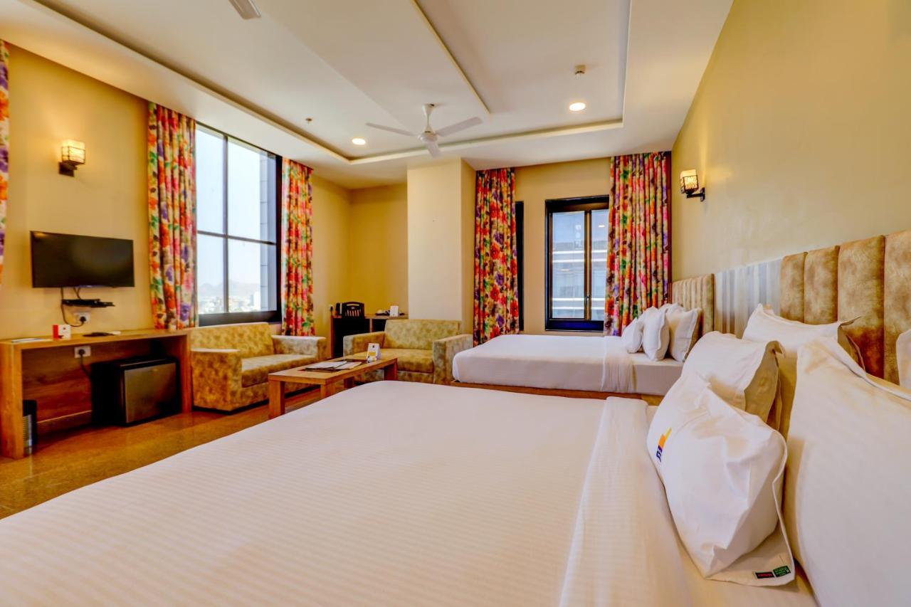 Hotel Shree Nanda Udaipur Extérieur photo