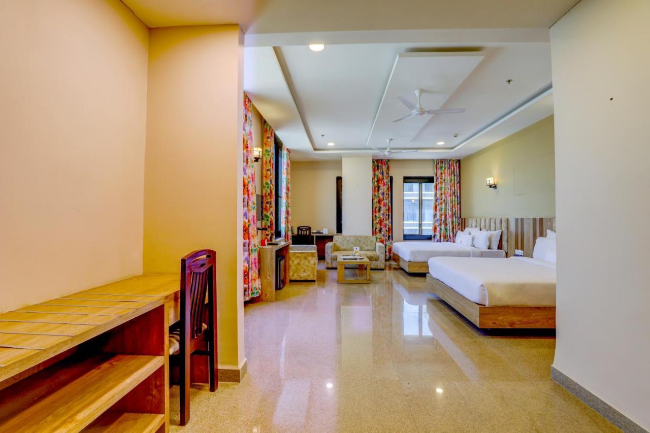 Hotel Shree Nanda Udaipur Extérieur photo