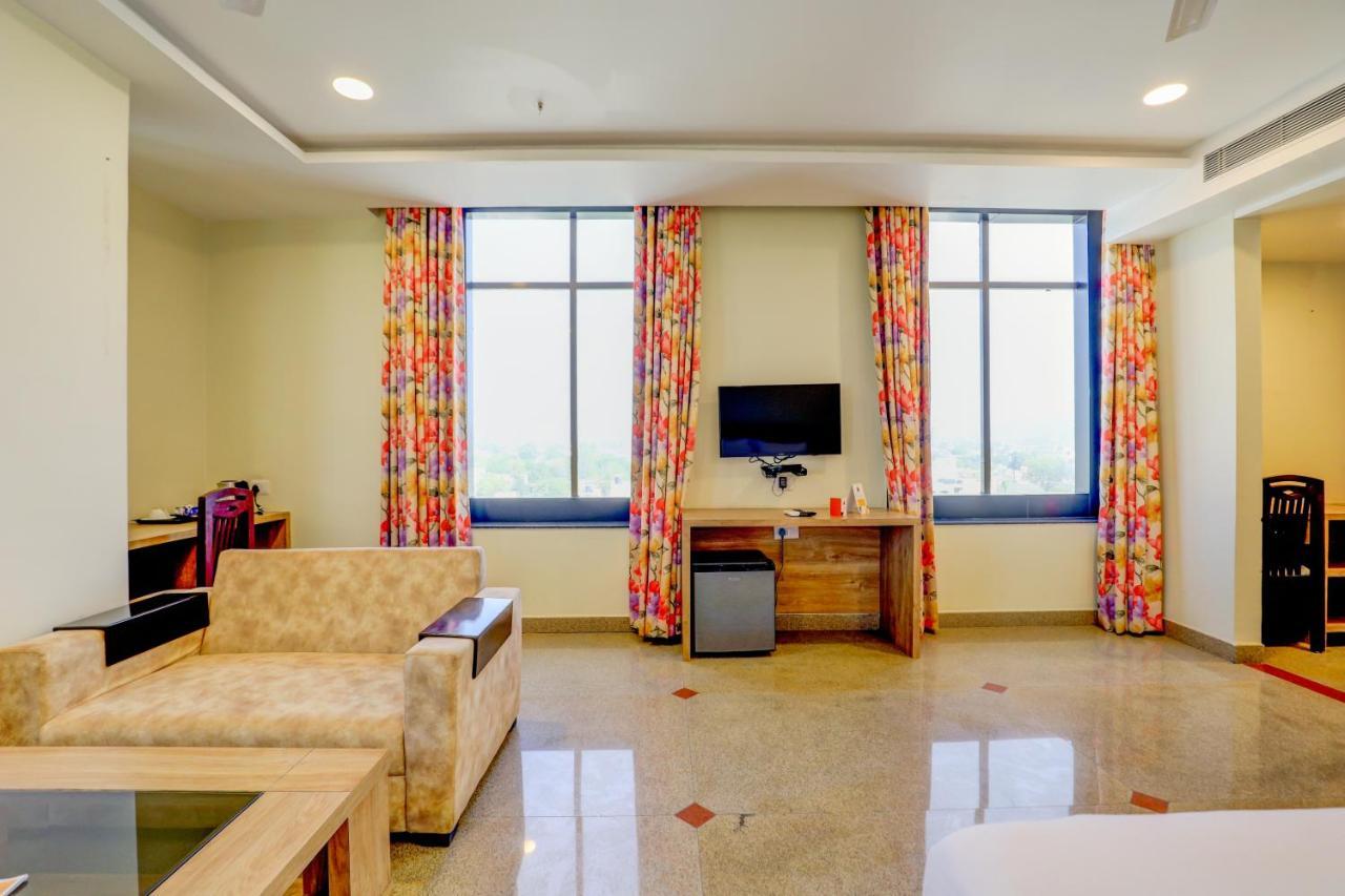Hotel Shree Nanda Udaipur Extérieur photo